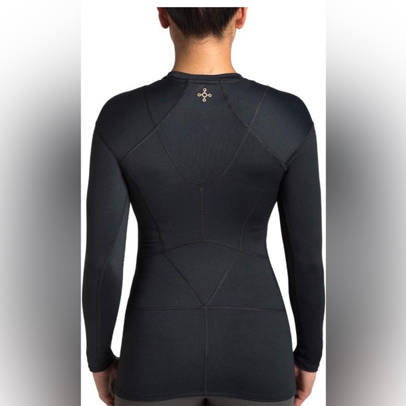 Compression -Tommie Copper Women's Pro-Grade Long Sleeve Shoulder Support Shirt - Picture 5 of 13